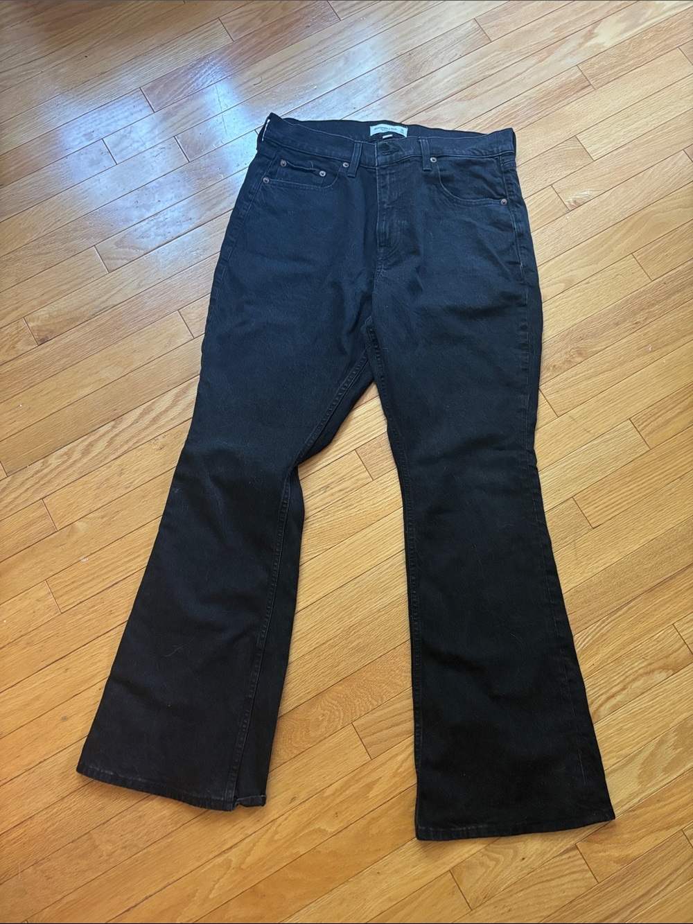 A&F Curve Love SHORT Bootcut Jeans